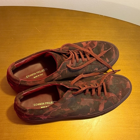 Common Projects Red Camouflage Suede Low Top Achilles Sneakers Size 11 - Picture 2 of 11